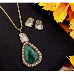 Pendant Set