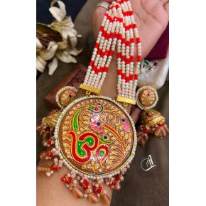 Big Pendant Necklace