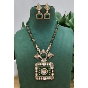 Moissanite Kundan With Semi Precious Beads Necklace Set