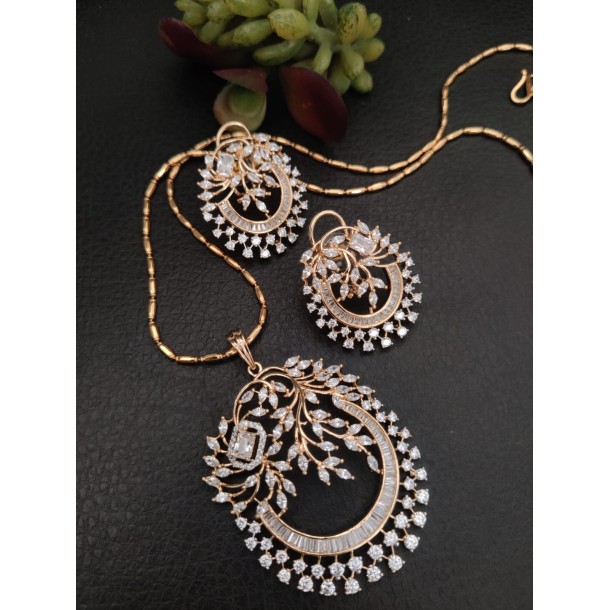 American Diamond Pendant Set With Chain