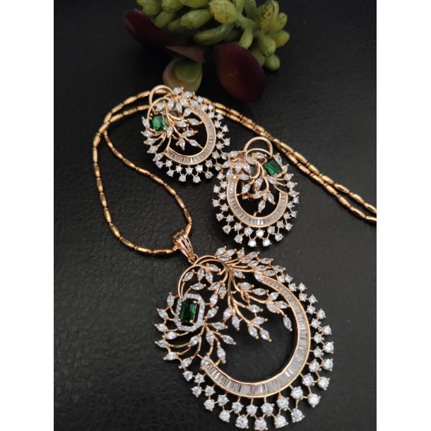 American Diamond Pendant Set With Chain