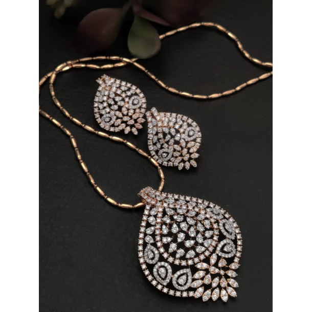 American Diamond Pendant Set With Chain