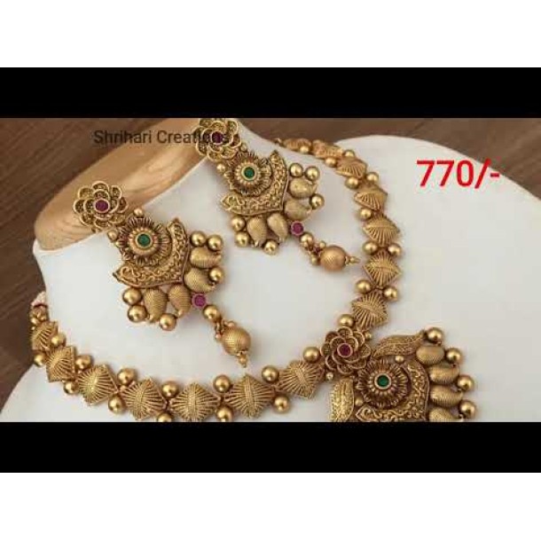 AAA Quality stone Designer full Necklace set