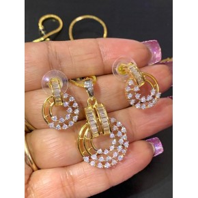 Diamond Replica Pendant Set With Chain