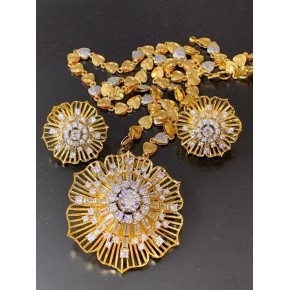 Dual Tone Plated Diamond Replica Pendant Set With Chain