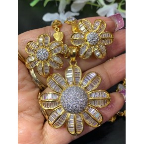 Dual Tone Plated Diamond Replica Pendant Set With Chain